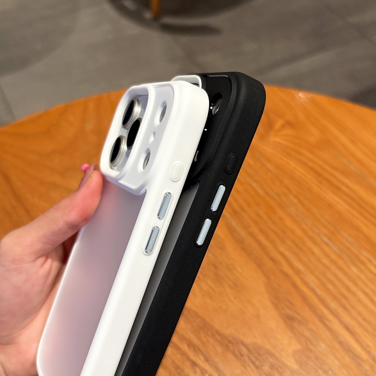 Luxury Matte Clear Armor Shock - Matte Frosted Case incelemesi ve fiyatı