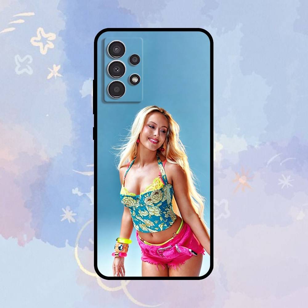 AAA Vocal Queen Z-Zara L-Larss - Phone Cases Zara incelemesi ve fiyatı